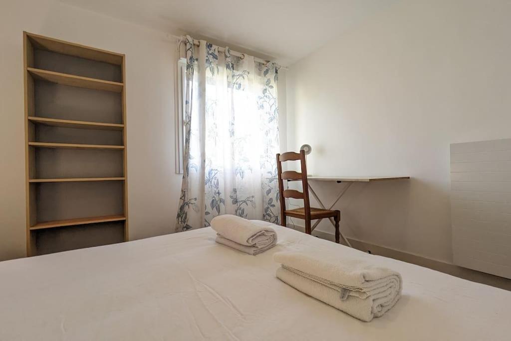 Le 828 : Appartement En Plein Centre De 瓦讷 外观 照片